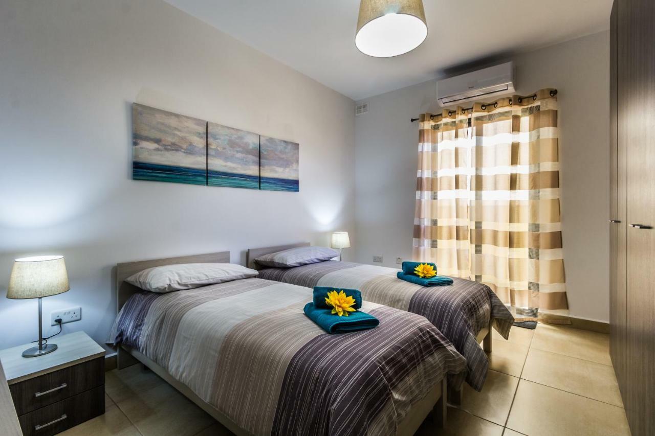 Sunny Modern Apartments Mellieħa Exterior foto
