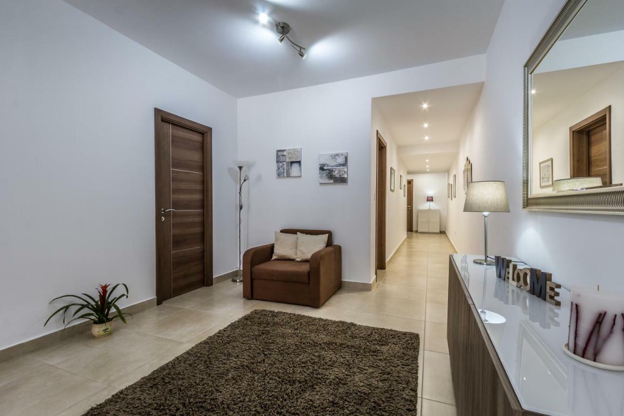 Sunny Modern Apartments Mellieħa Exterior foto