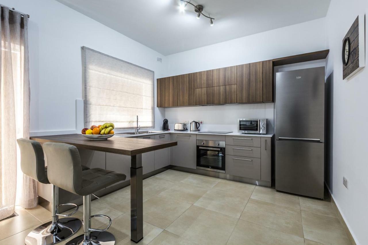 Sunny Modern Apartments Mellieħa Exterior foto