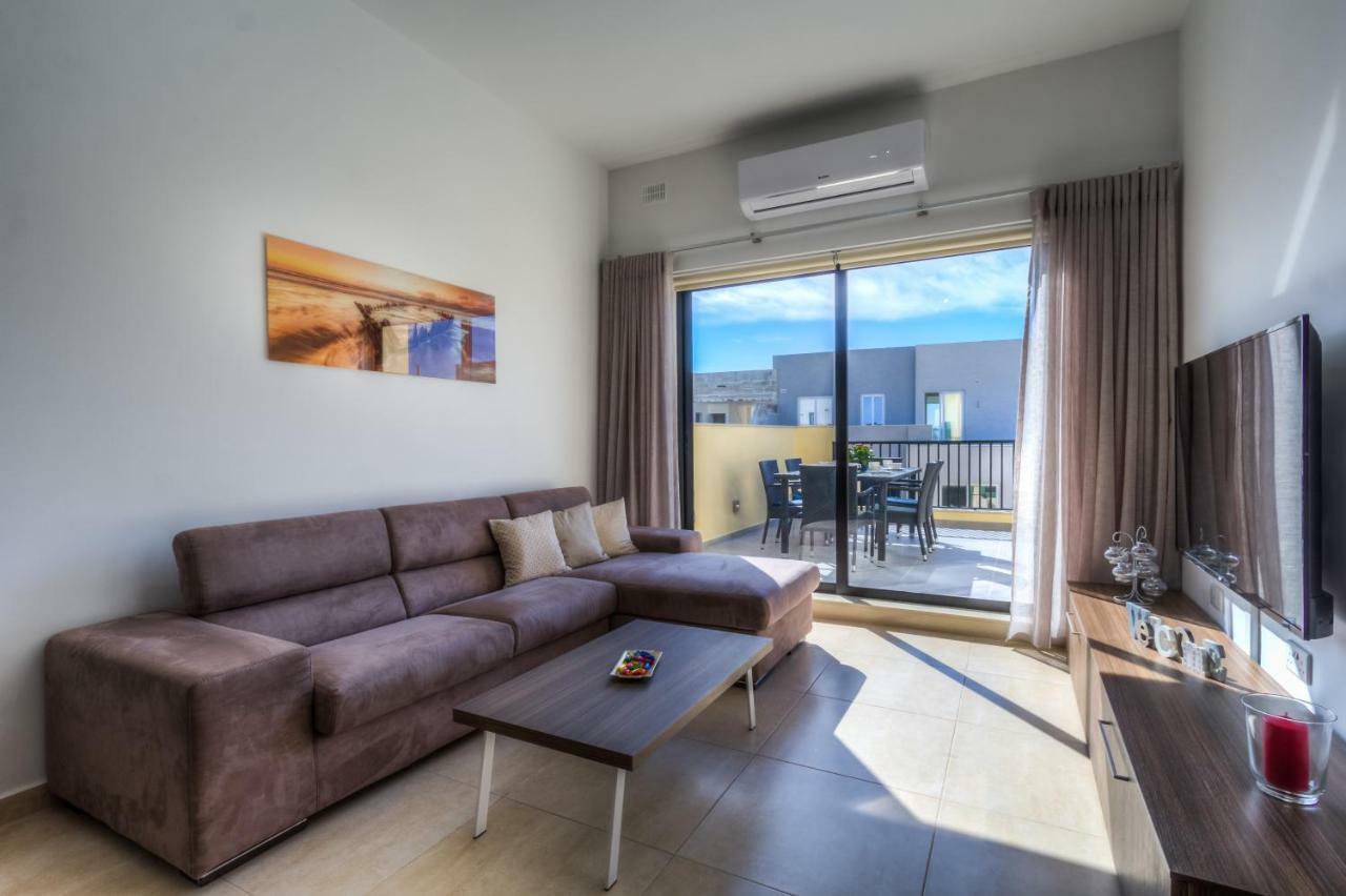 Sunny Modern Apartments Mellieħa Exterior foto